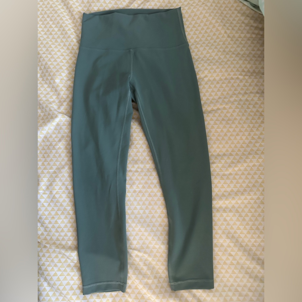 Lululemon wunder train 23” size 6 eucalyptus grey